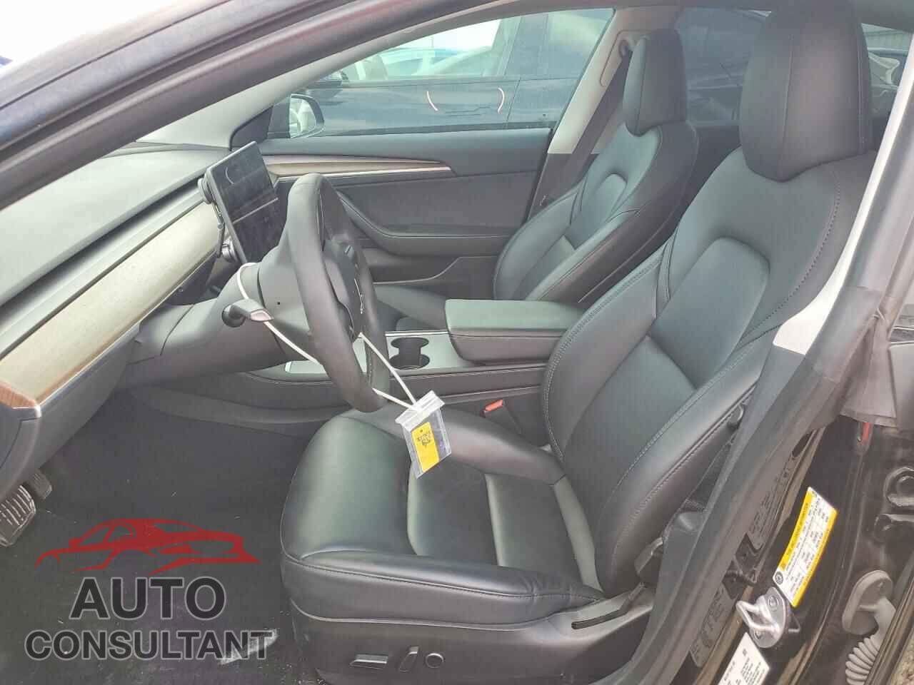 TESLA MODEL 3 2023 - 5YJ3E1EA5PF700758