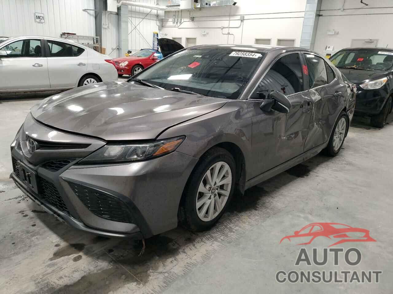 TOYOTA CAMRY 2022 - 4T1G11AK5NU652030