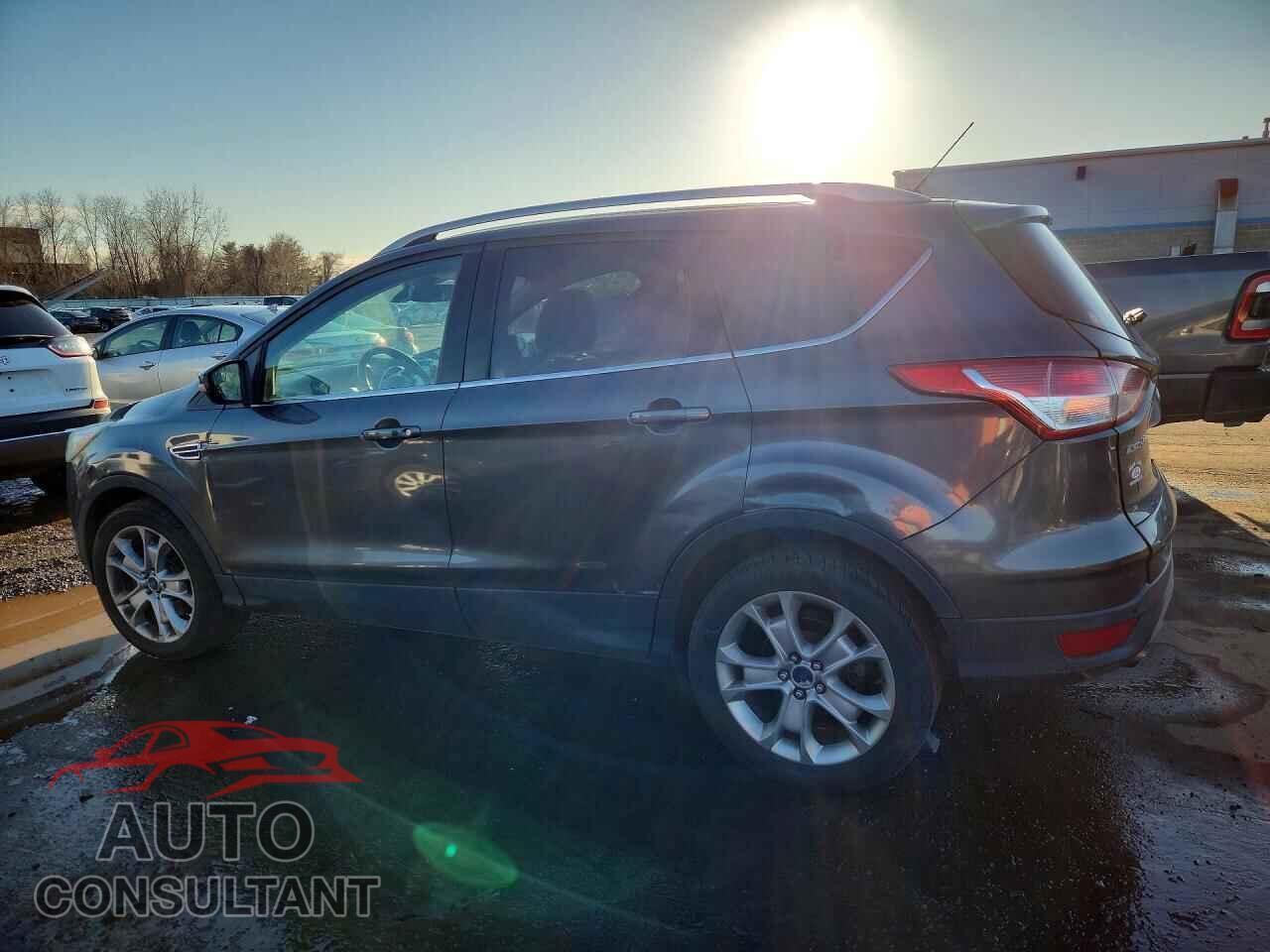 FORD ESCAPE 2016 - 1FMCU9J93GUA01256