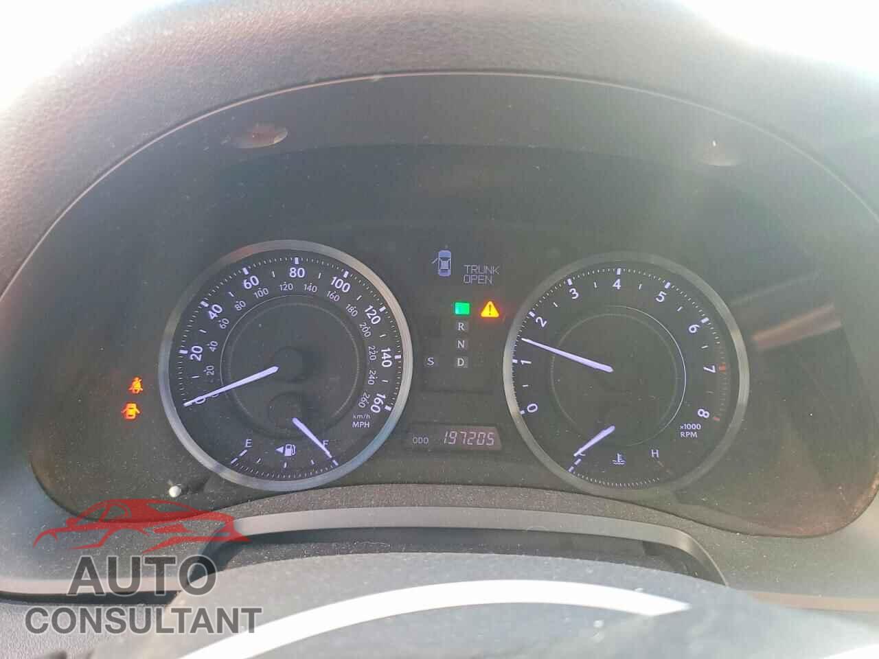 LEXUS IS 2011 - JTHFF2C22B2516254