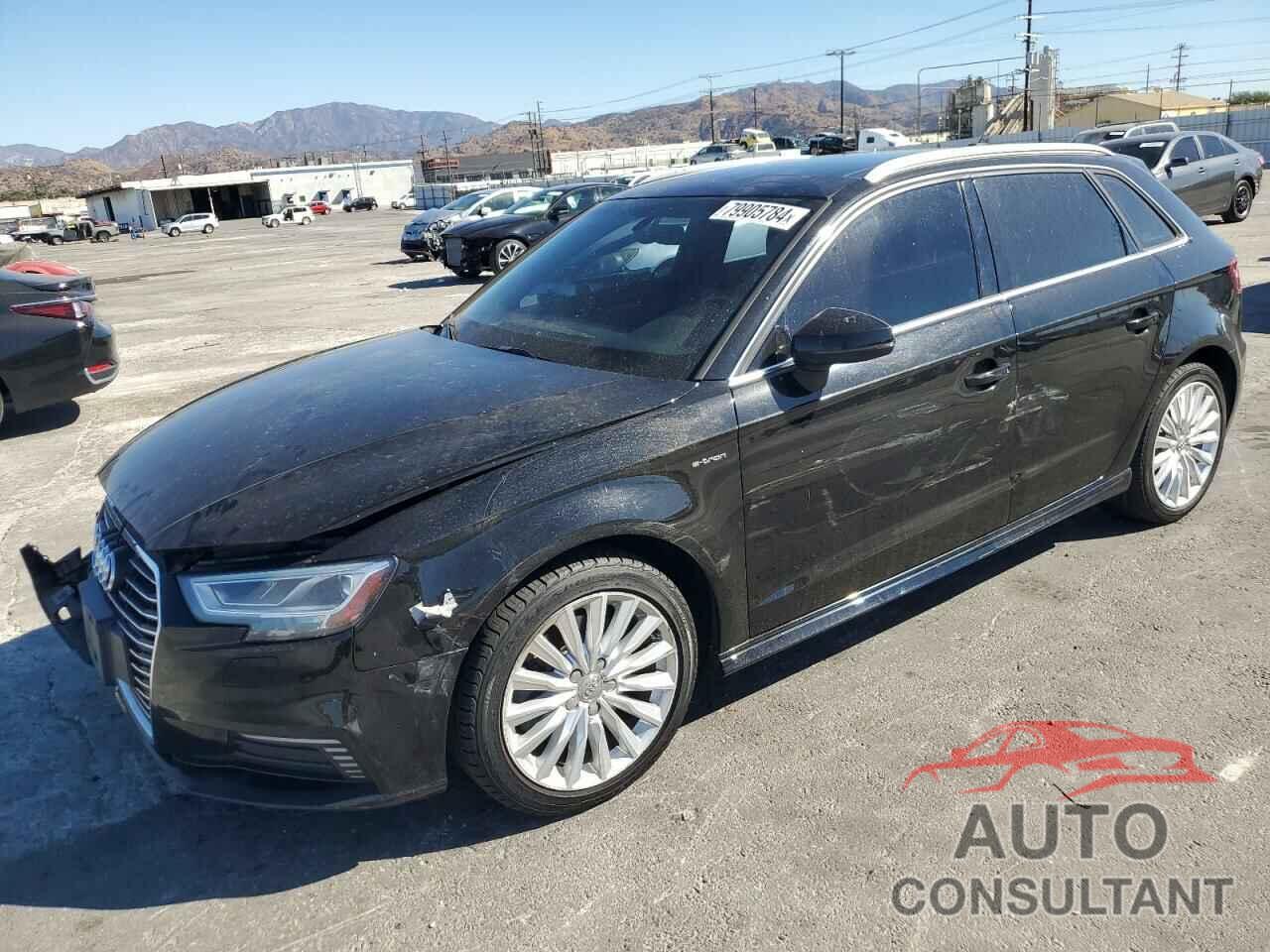 AUDI A3 2017 - WAUTPBFF8HA043990