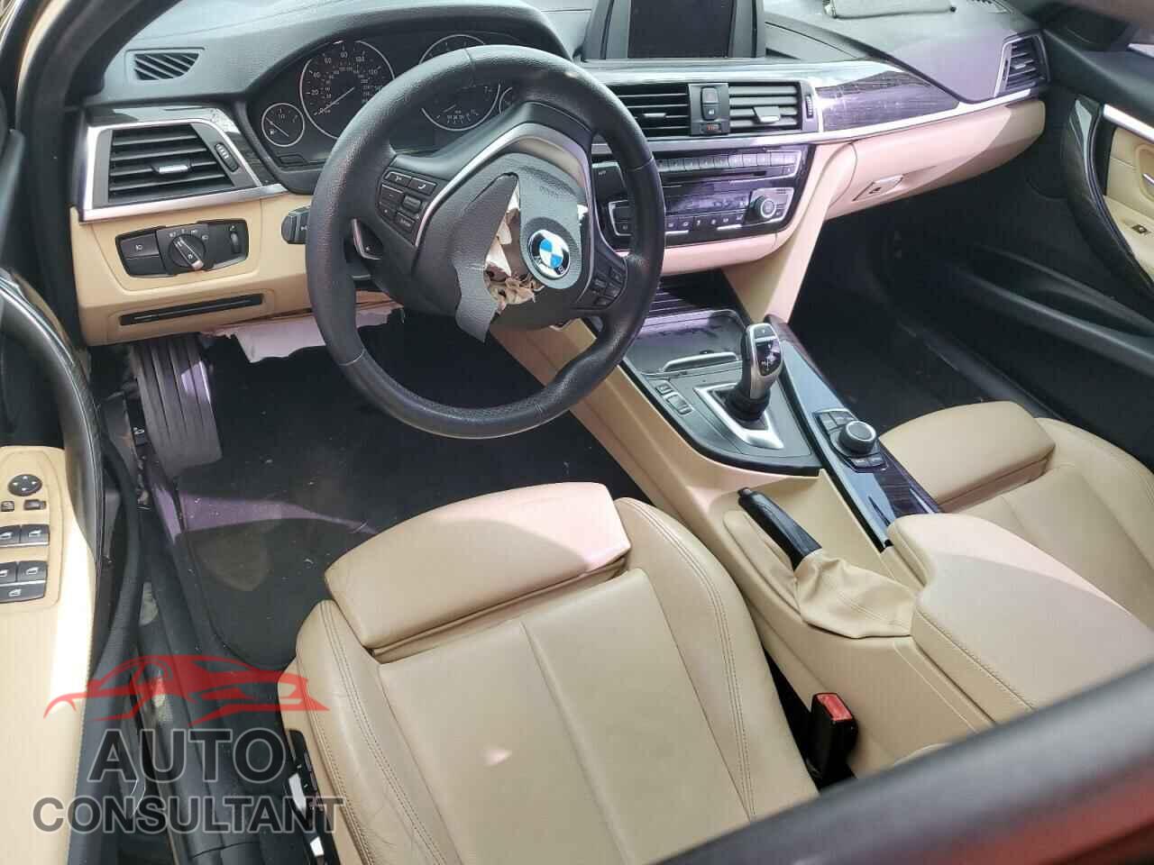 BMW 3 SERIES 2018 - WBA8B9G59JNU58138