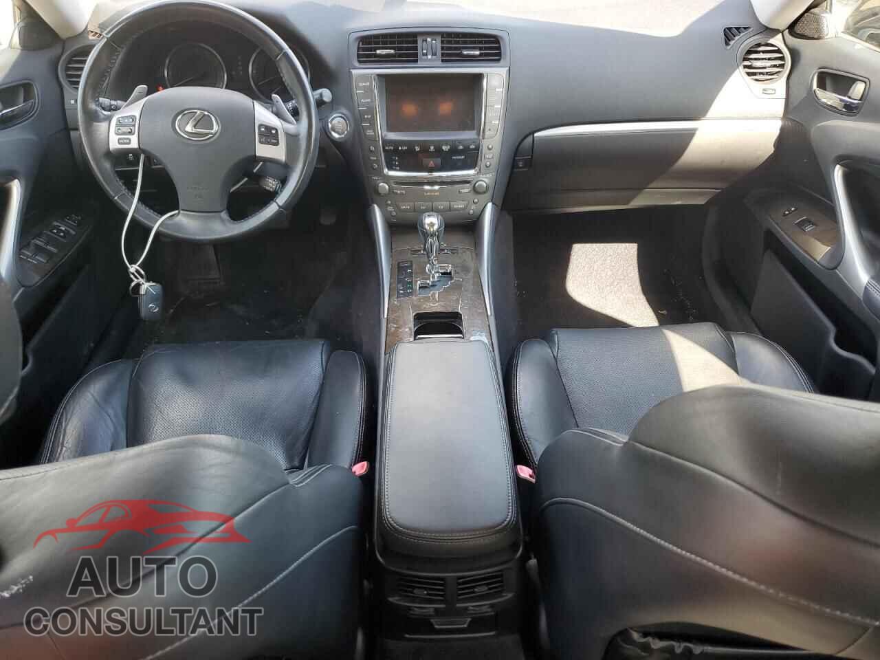 LEXUS IS 2012 - JTHCF5C25C5056026