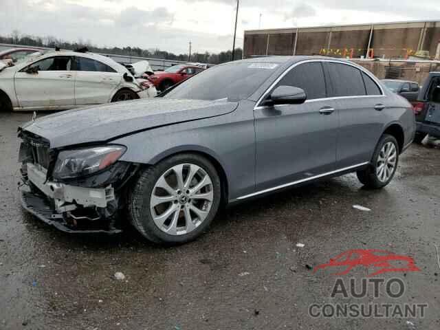 MERCEDES-BENZ E-CLASS 2018 - WDDZF4KB9JA307972