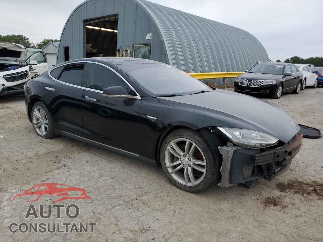 TESLA MODEL S 2014 - 5YJSA1S19EFP30452