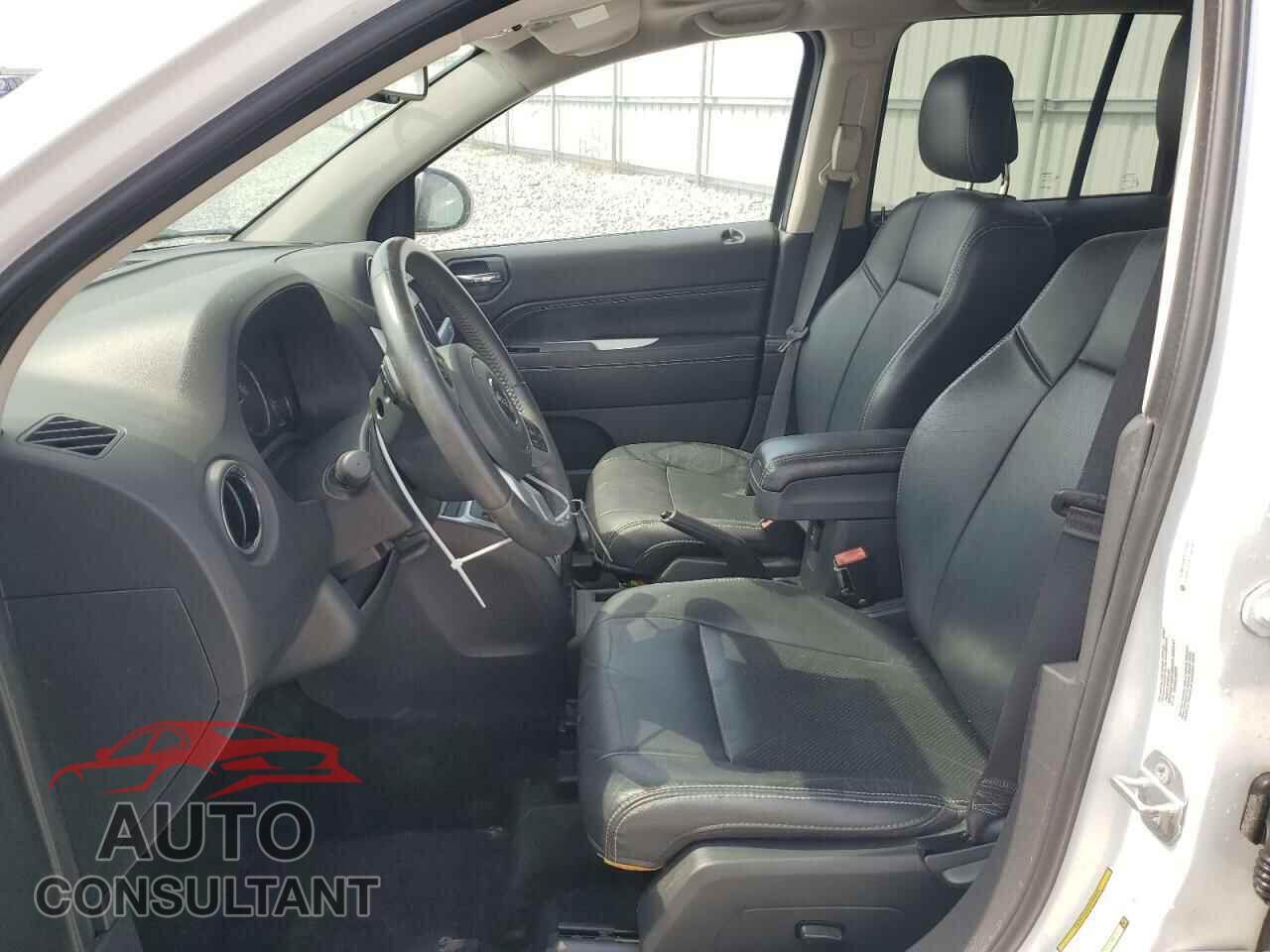 JEEP COMPASS 2015 - 1C4NJDEB2FD218673