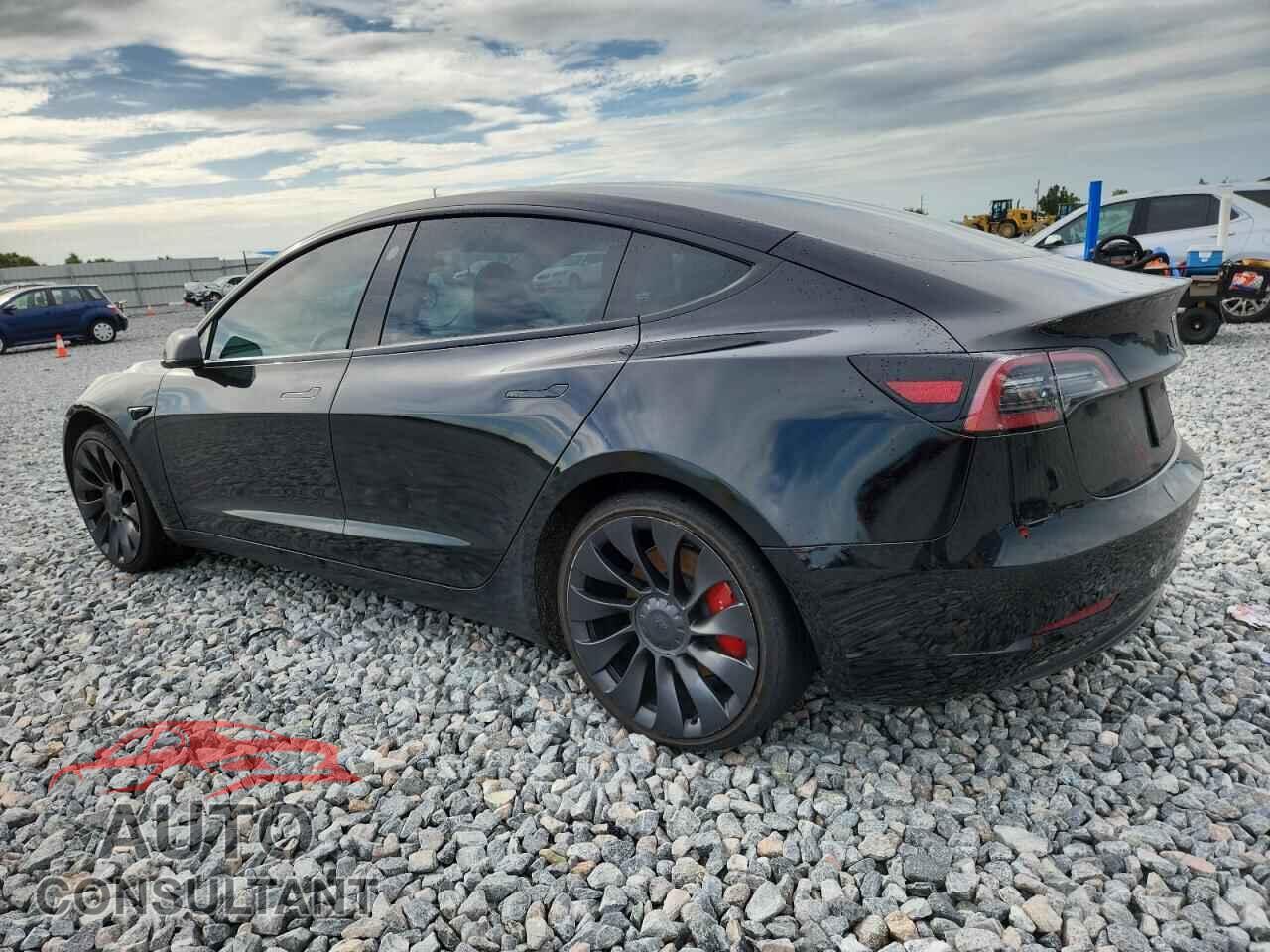 TESLA MODEL 3 2023 - 5YJ3E1EC4PF576385