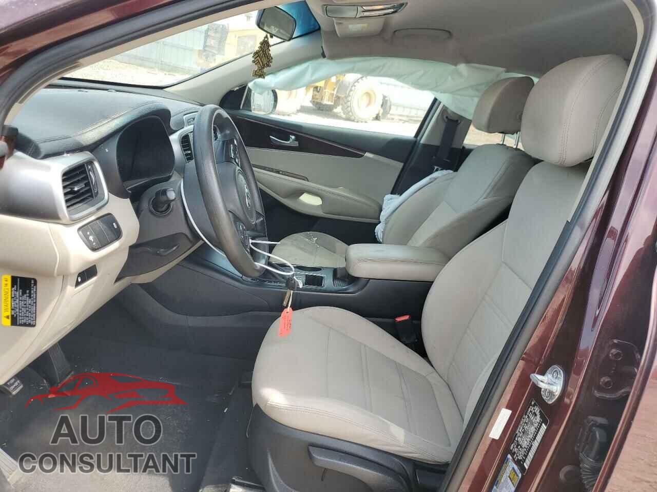 KIA SORENTO 2017 - 5XYPGDA55HG324210