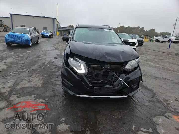 NISSAN ROGUE 2017 - KNMAT2MV3HP615500