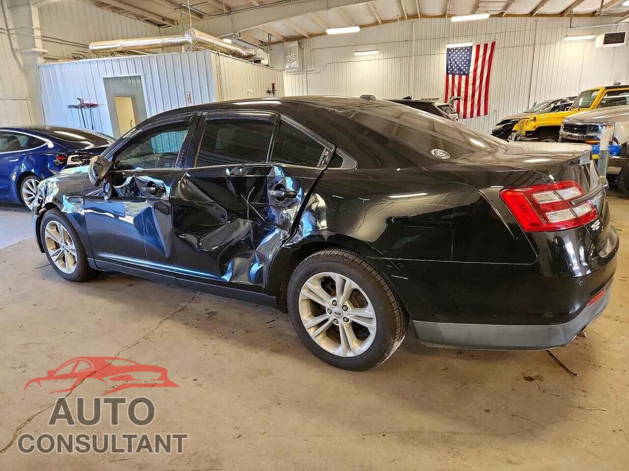 FORD TAURUS 2016 - 1FAHP2F82GG148214
