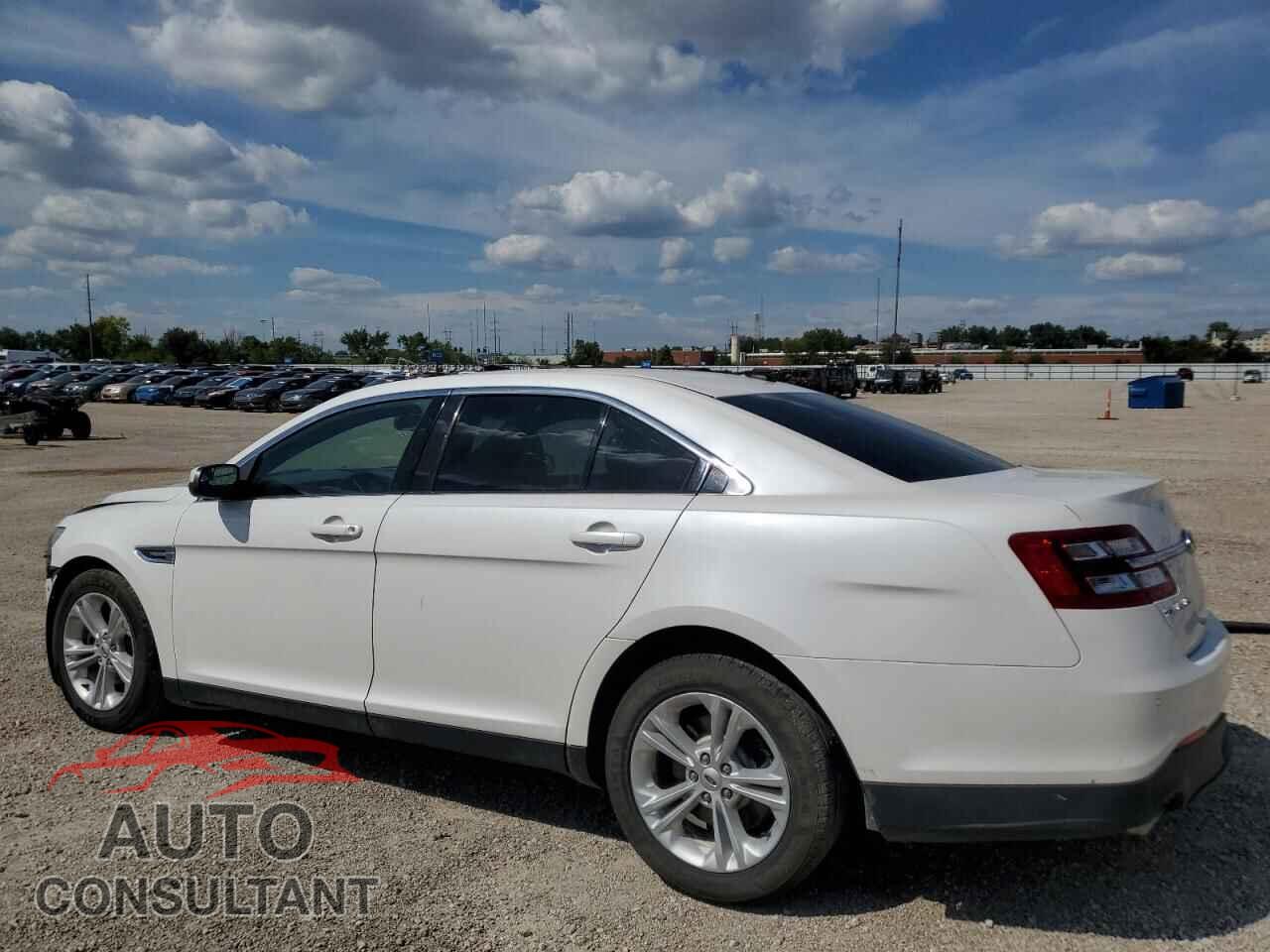 FORD TAURUS 2013 - 1FAHP2E80DG164599