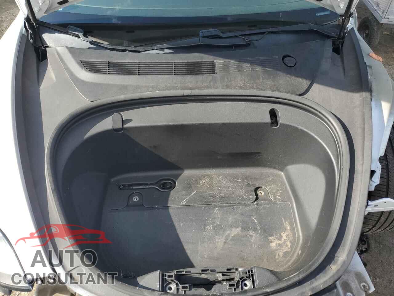 TESLA MODEL 3 2019 - 5YJ3E1EB8KF511894