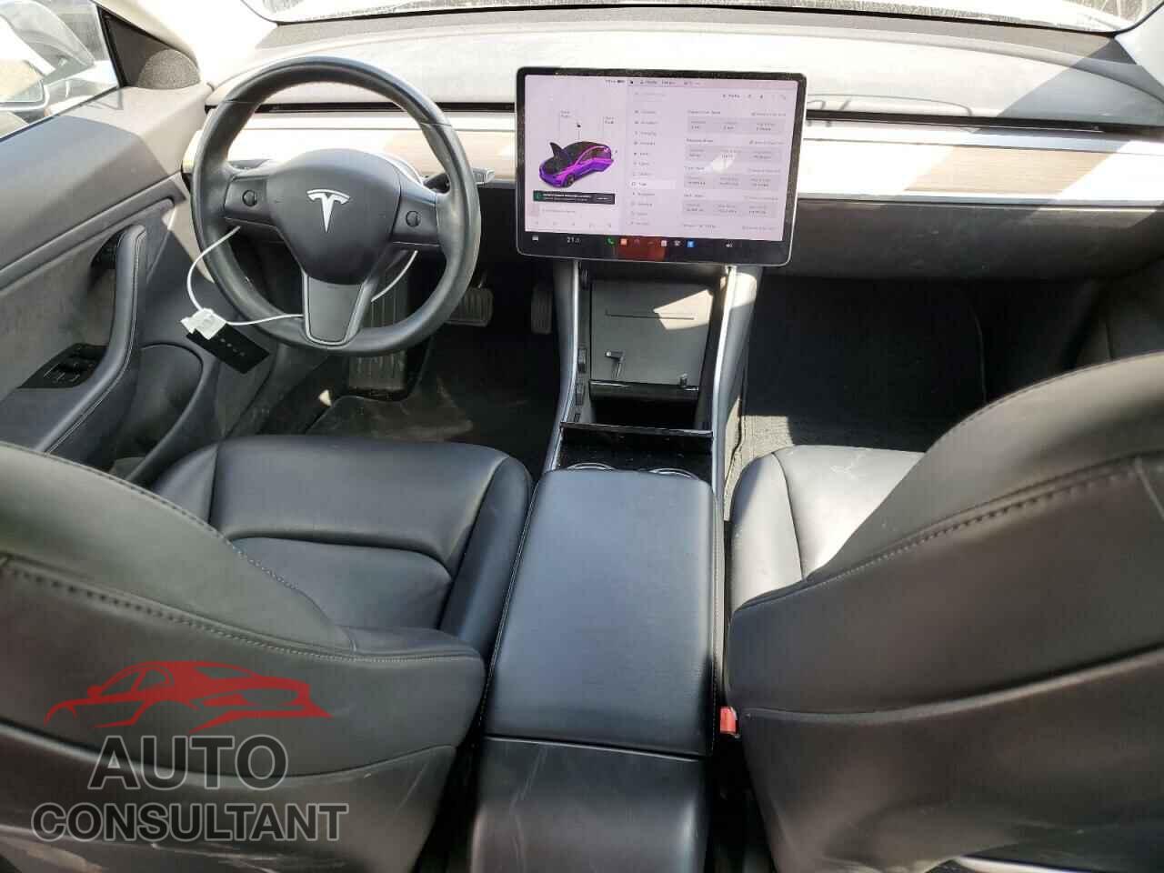 TESLA MODEL 3 2018 - 5YJ3E1EA9JF027836