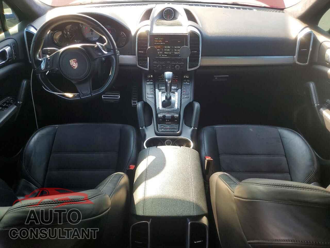 PORSCHE CAYENNE 2013 - WP1AD2A23DLA79770