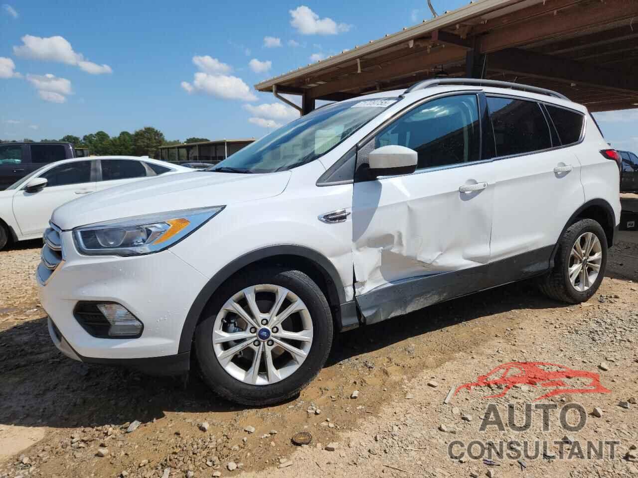 FORD ESCAPE 2018 - 1FMCU0HD3JUD00081