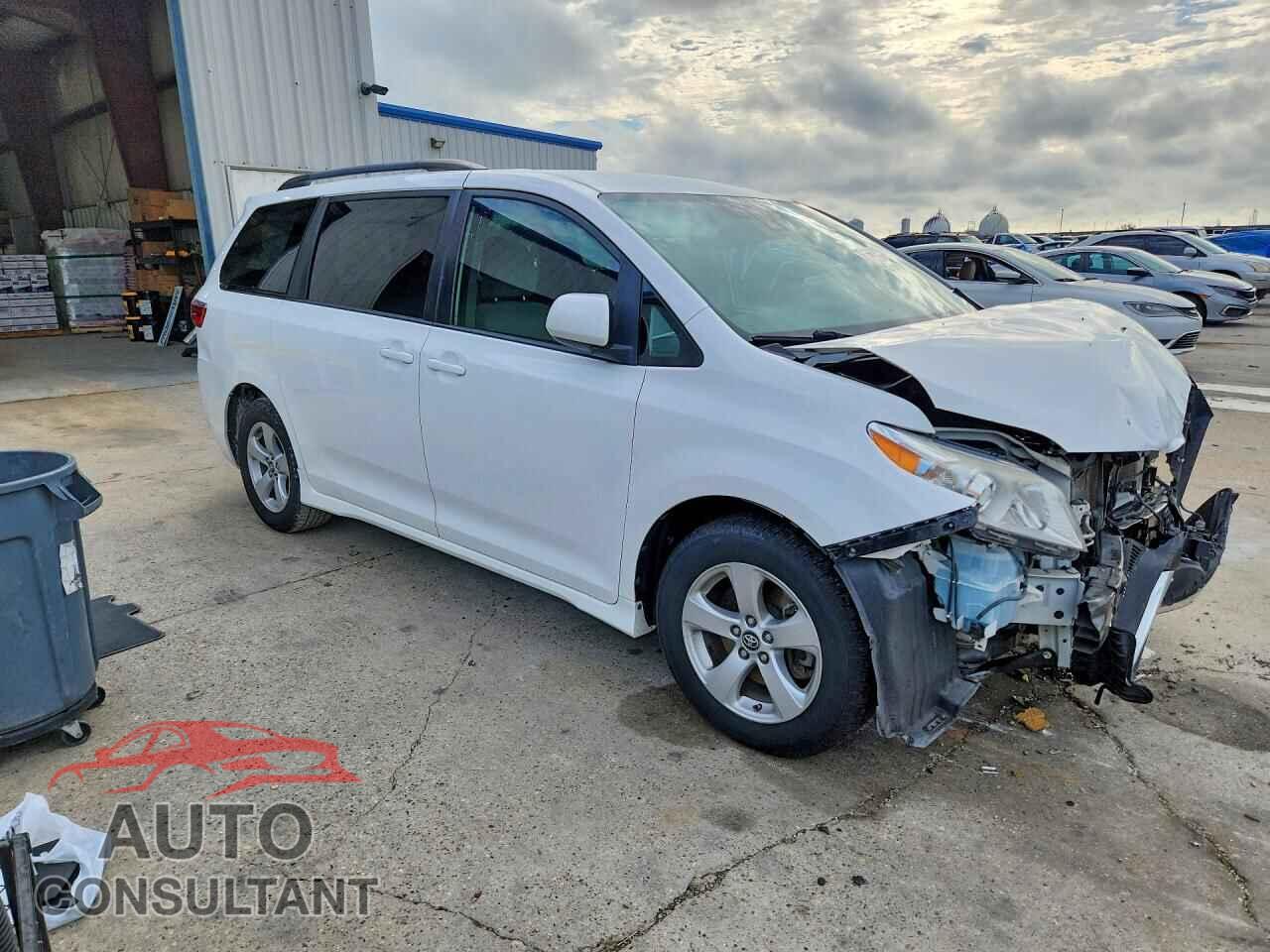 TOYOTA SIENNA 2020 - 5TDKZ3DC6LS055638