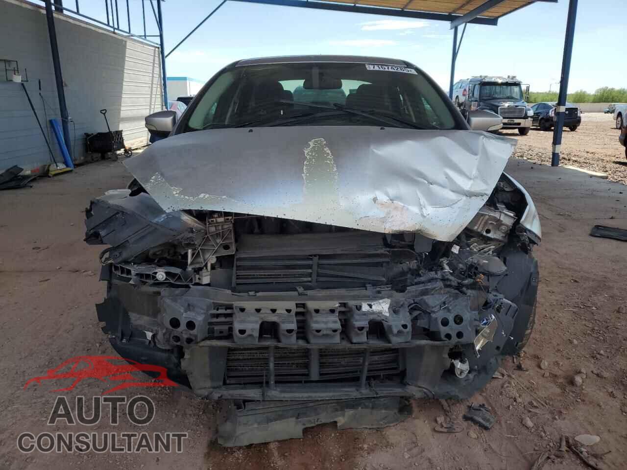 FORD FOCUS 2017 - 1FADP3F23HL226203