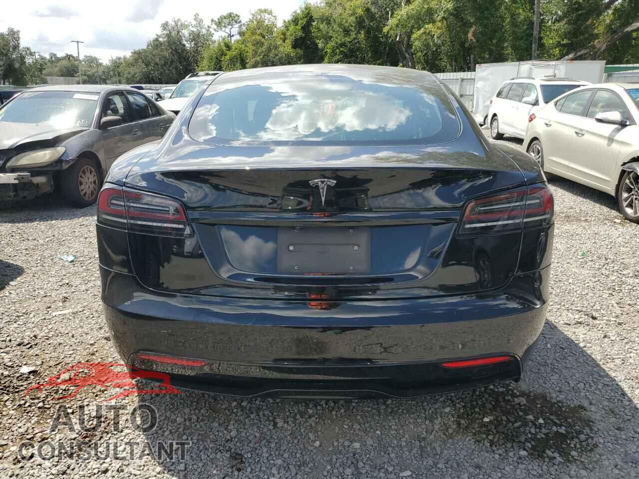 TESLA MODEL S 2022 - 5YJSA1E5XNF477673