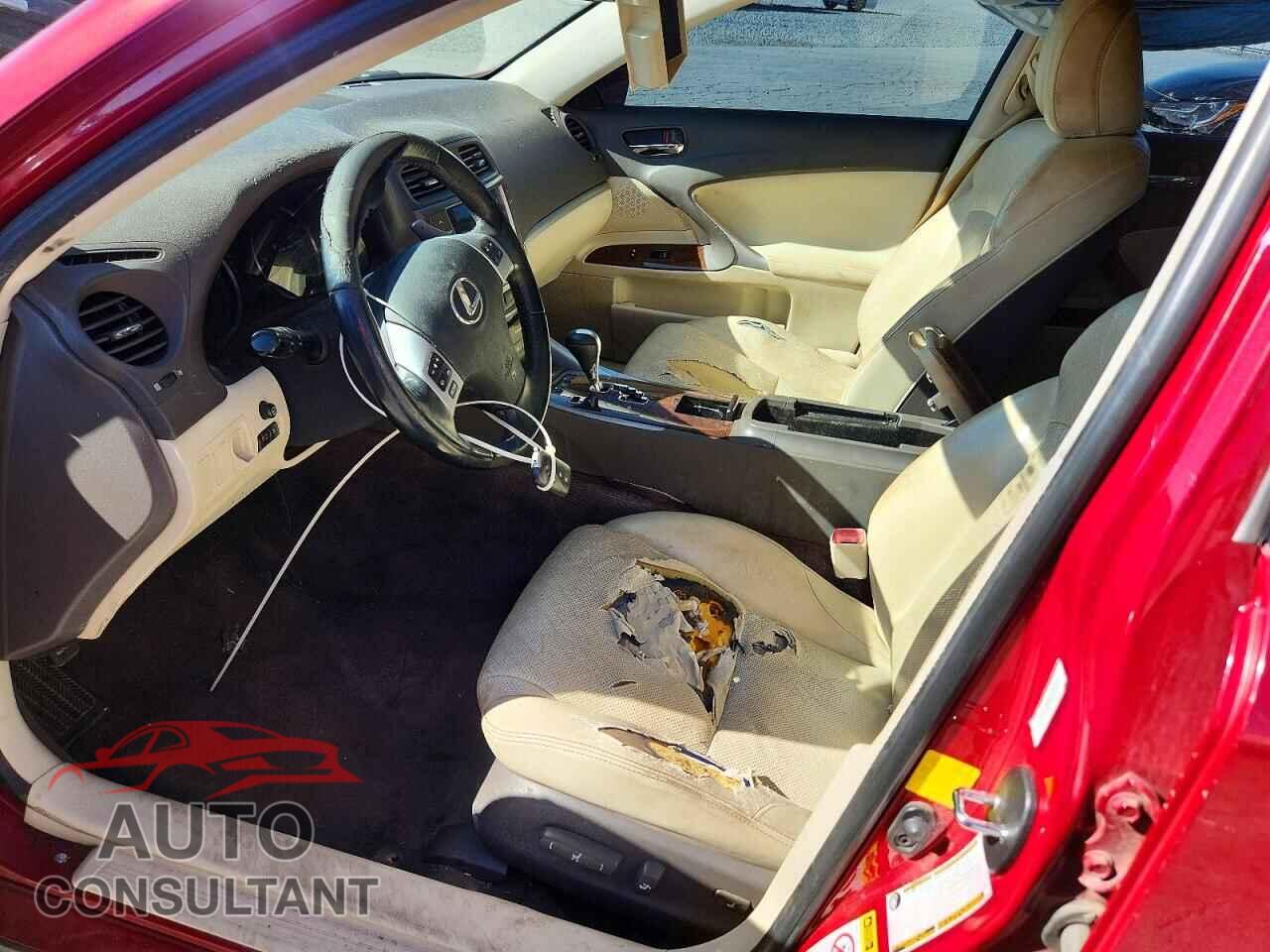 LEXUS IS 2011 - JTHBF5C24B5147783