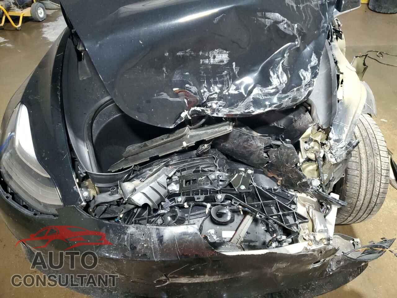 TESLA MODEL 3 2018 - 5YJ3E1EA1JF012540