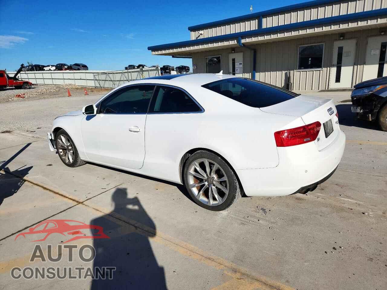 AUDI A5 2013 - WAULFAFR5DA069979