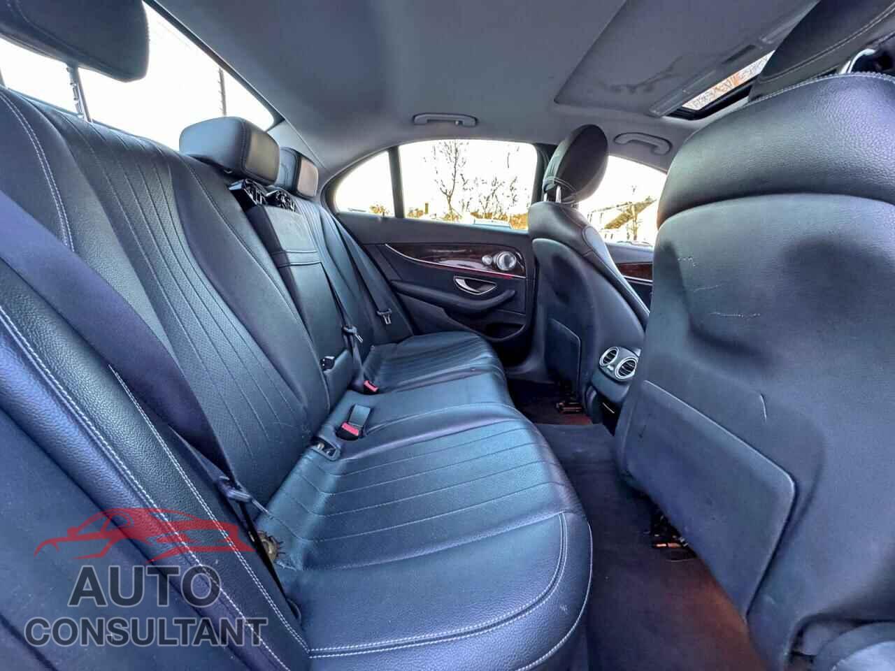 MERCEDES-BENZ E-CLASS 2017 - WDDZF4KB7HA141462