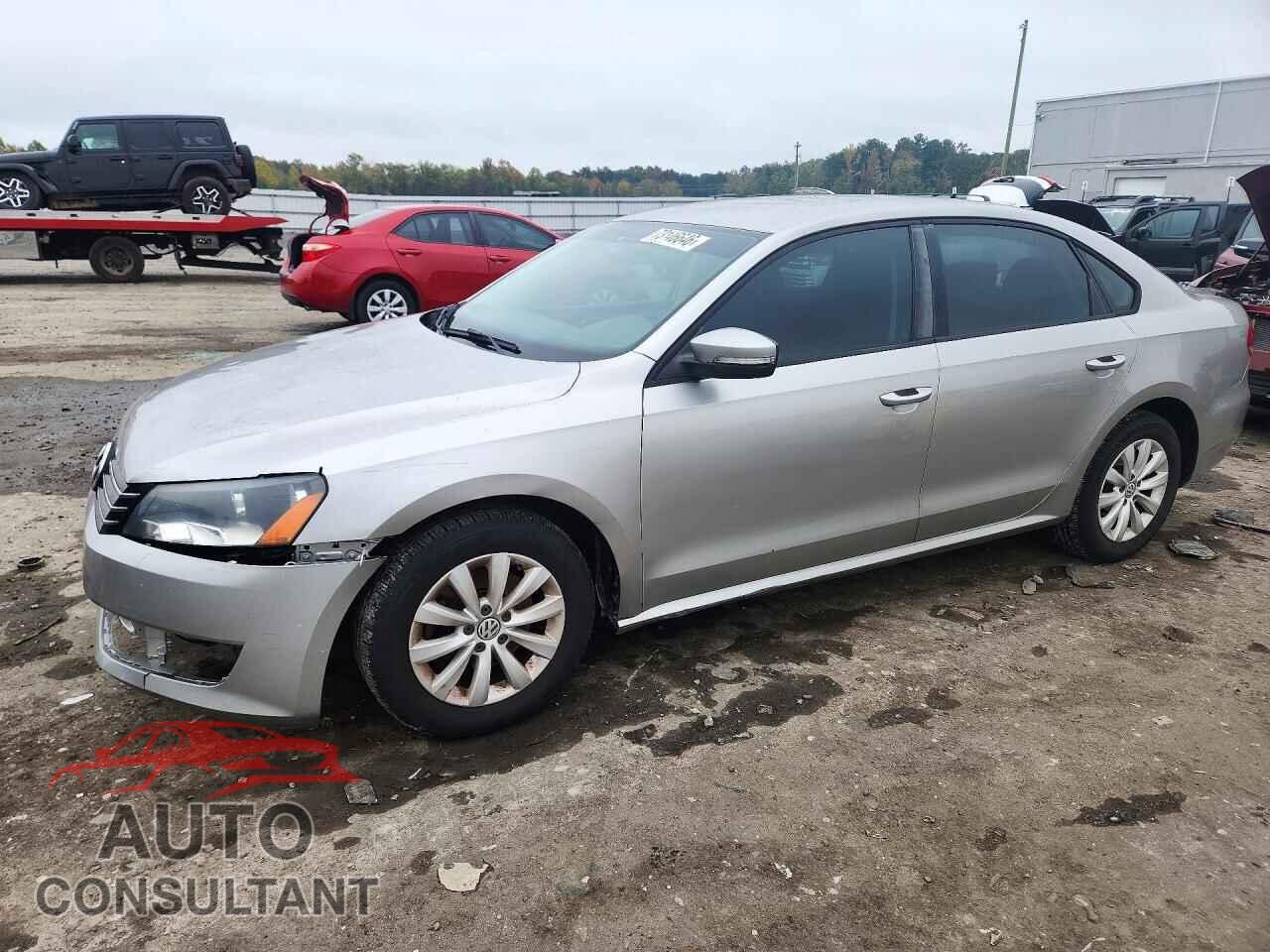 VOLKSWAGEN PASSAT 2013 - 1VWAP7A3XDC061908