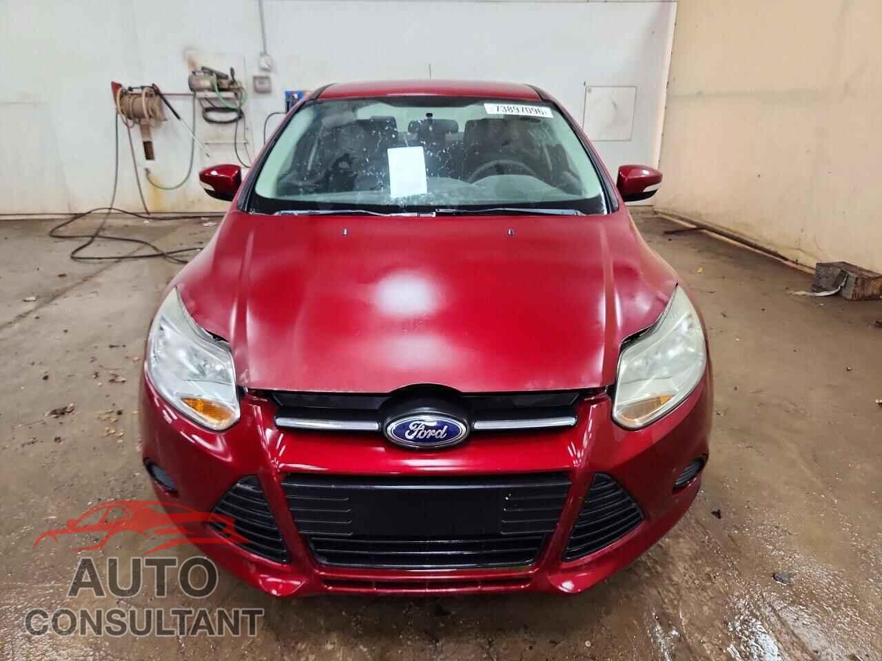 FORD FOCUS 2014 - 1FADP3F25EL207258
