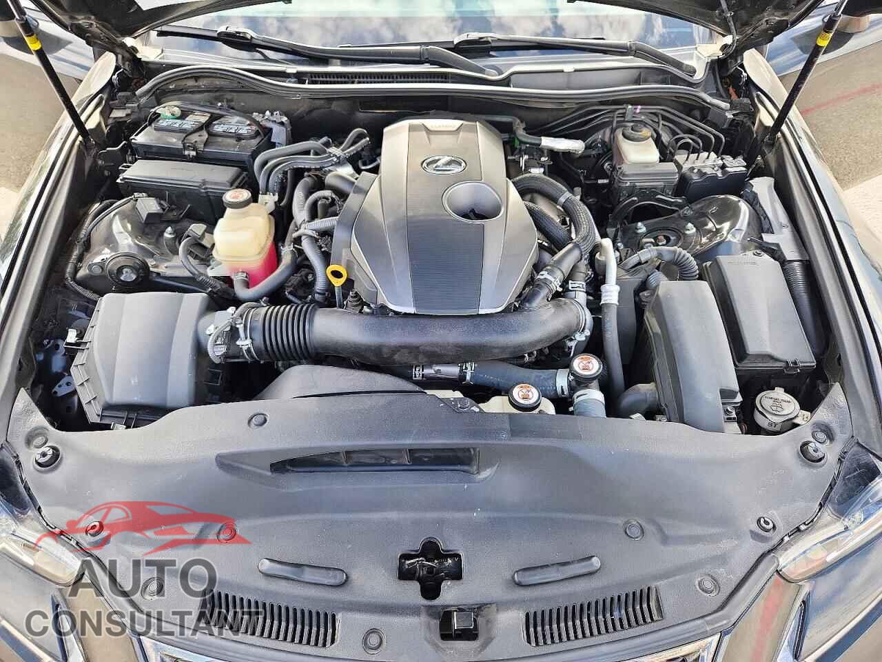 LEXUS IS 2017 - JTHBA1D29H5055275