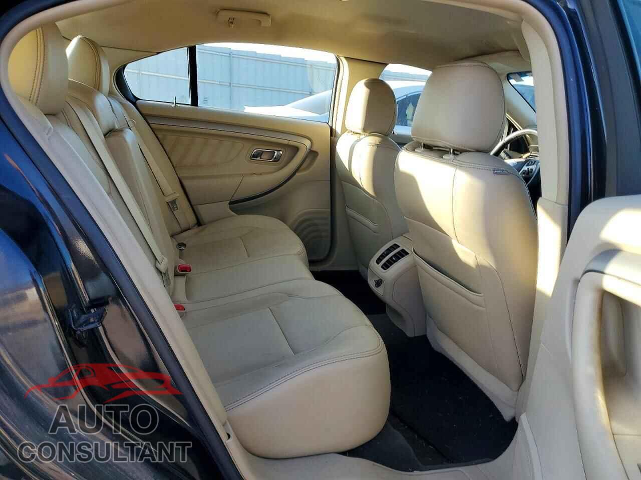 FORD TAURUS 2013 - 1FAHP2E87DG228752