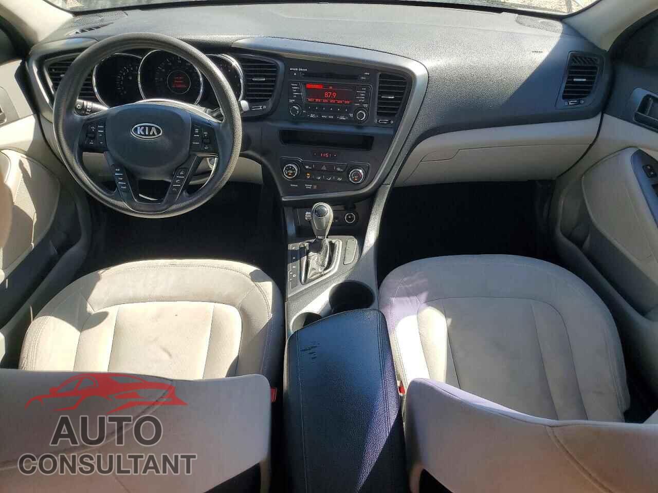 KIA OPTIMA 2011 - KNAGM4A79B5055149