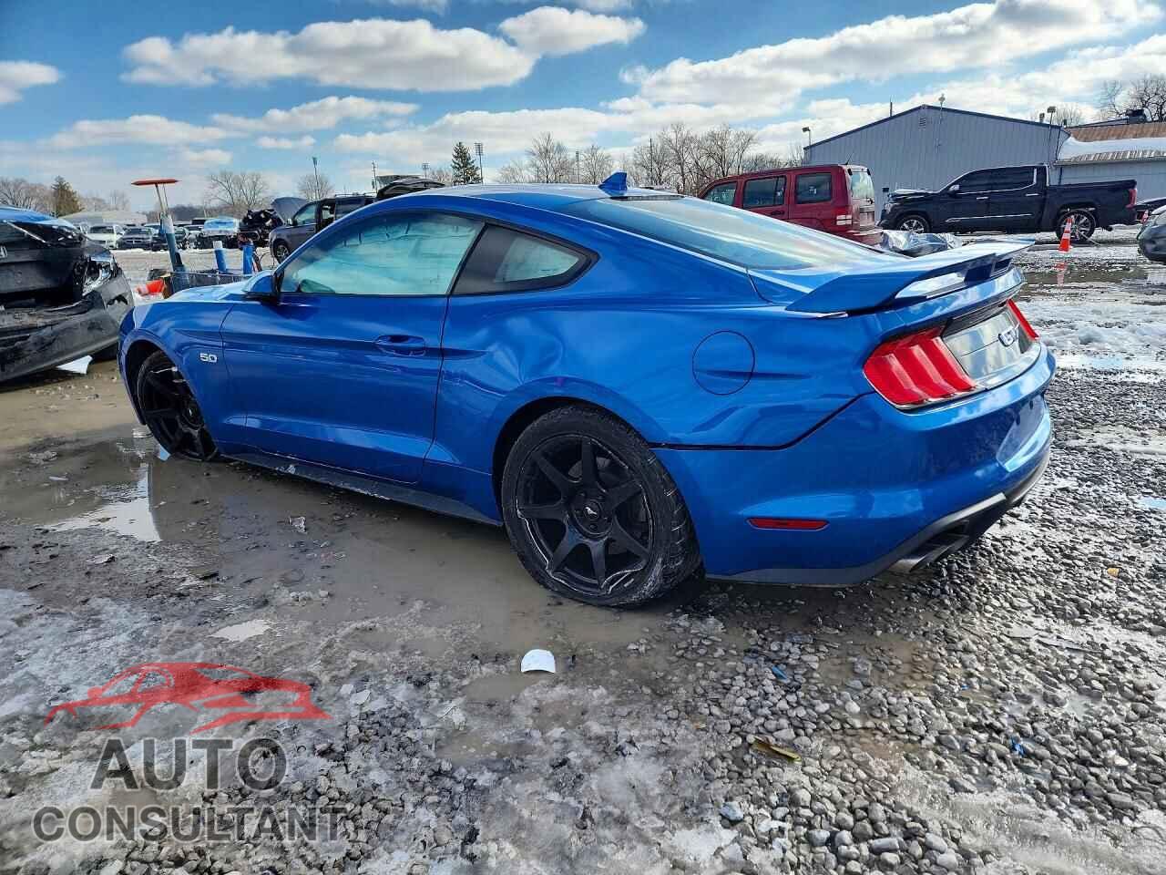 FORD MUSTANG 2020 - 1FA6P8CF7L5167196