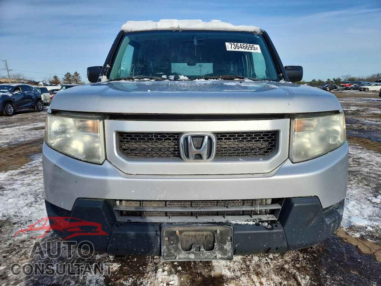 HONDA ELEMENT 2011 - 5J6YH2H35BL001355