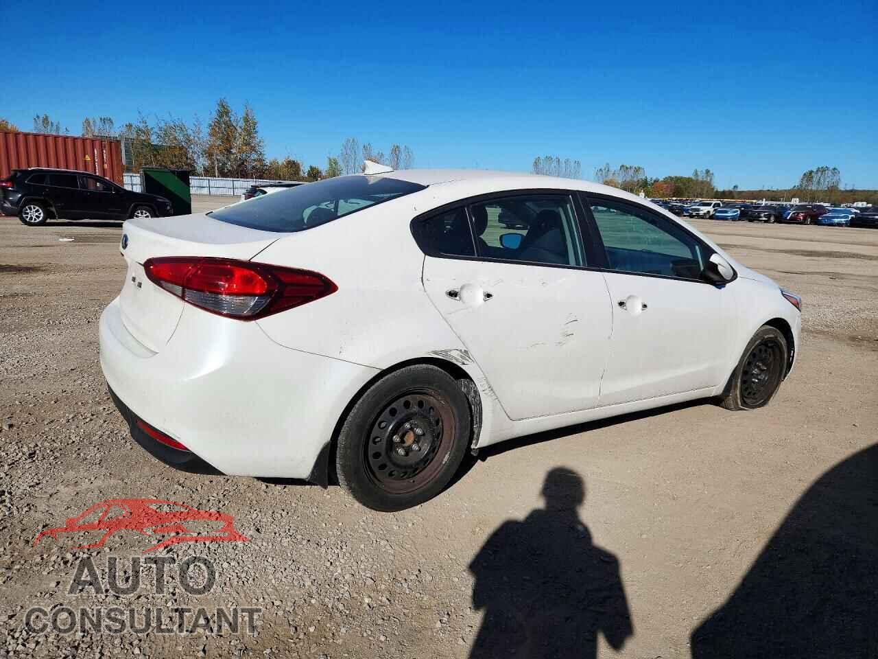 KIA FORTE 2017 - 3KPFL4A74HE069779