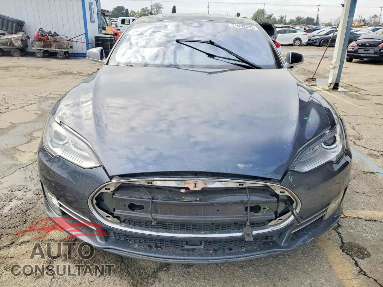 TESLA MODEL S 2015 - 5YJSA1E2XFF116306