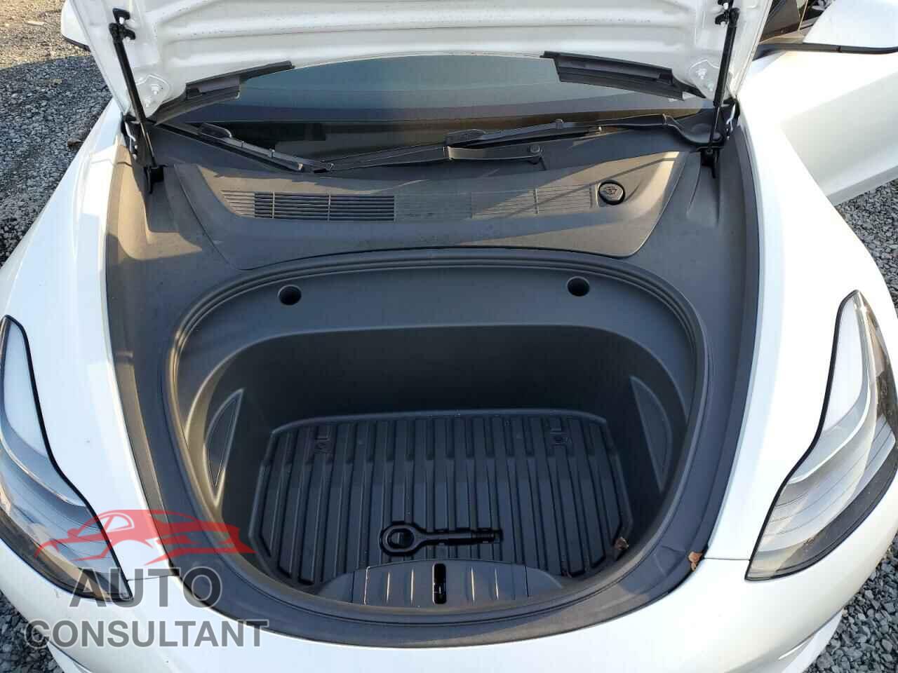 TESLA MODEL 3 2023 - 5YJ3E1EA7PF562768