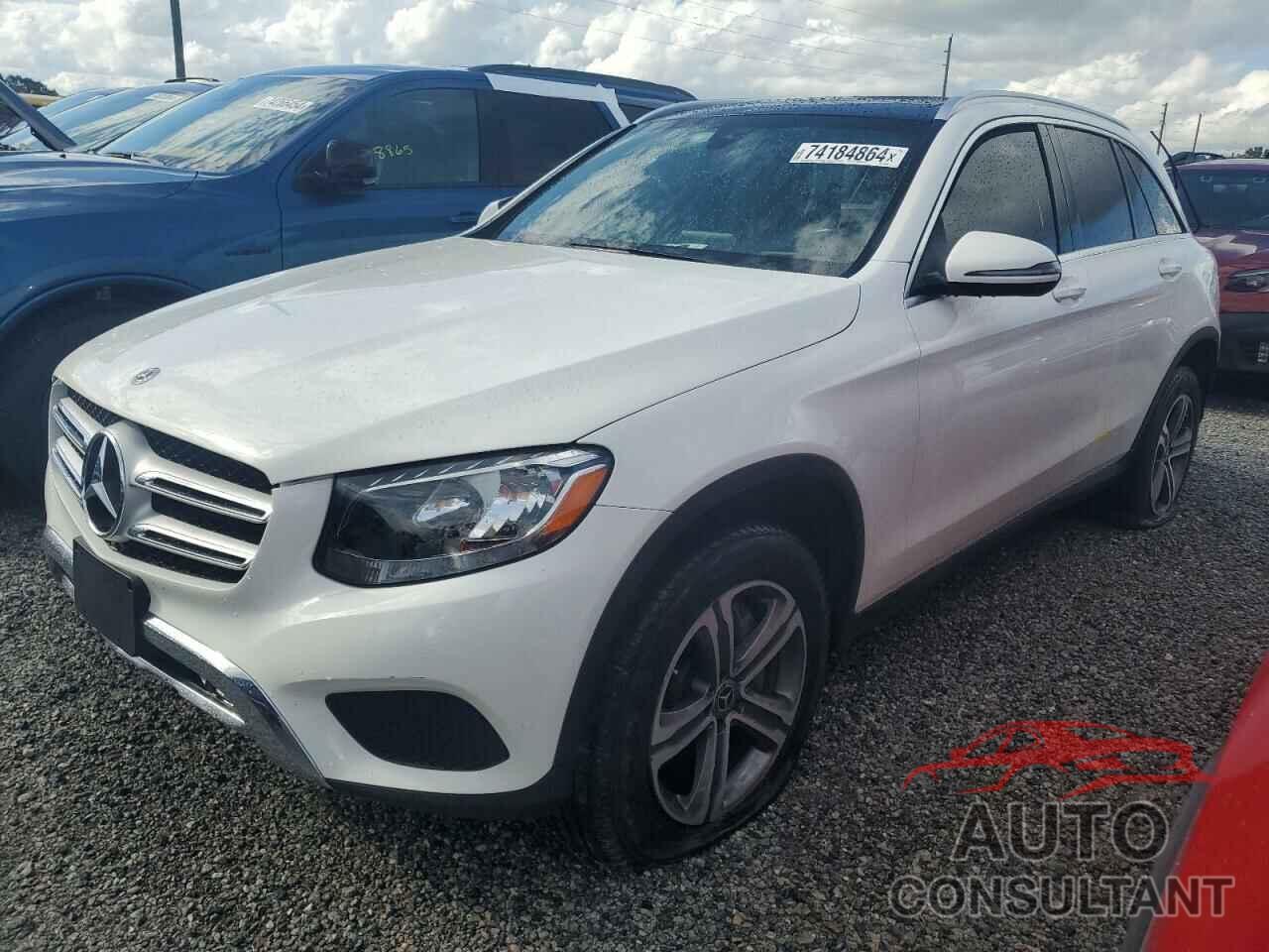 MERCEDES-BENZ GLC-CLASS 2018 - WDC0G4JB9JV030275