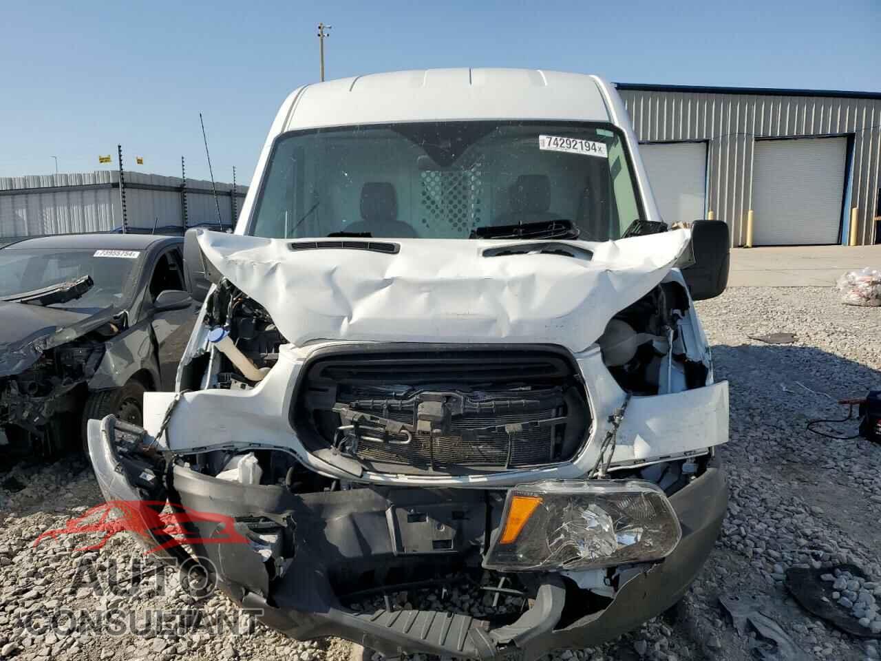 FORD TRANSIT 2019 - 1FTYR2CM1KKB75979