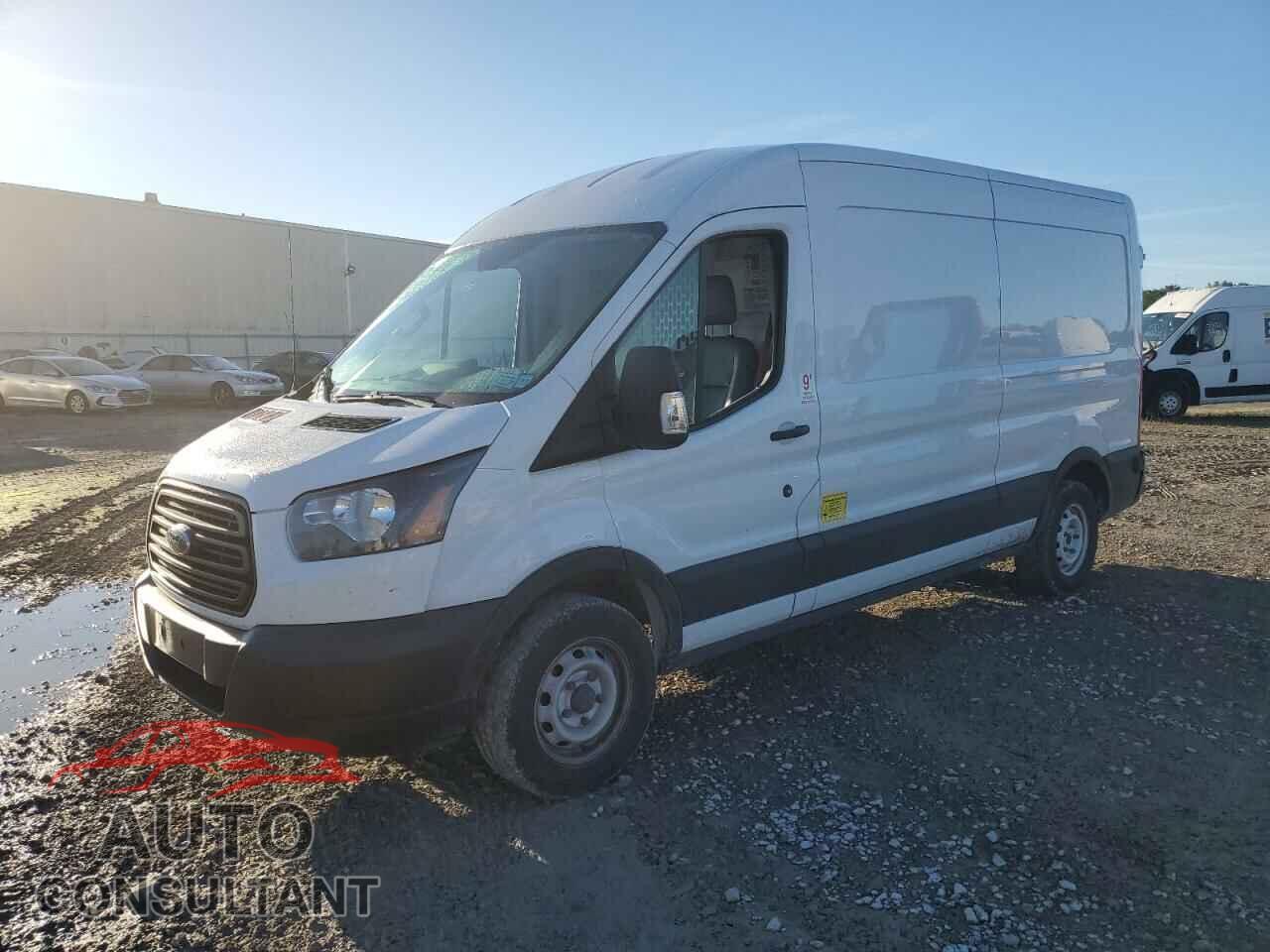FORD TRANSIT 2019 - 1FTYE2CM2KKB67692