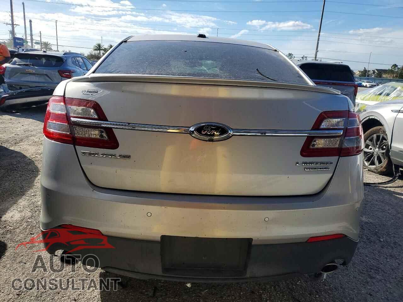 FORD TAURUS 2015 - 1FAHP2F81FG206084