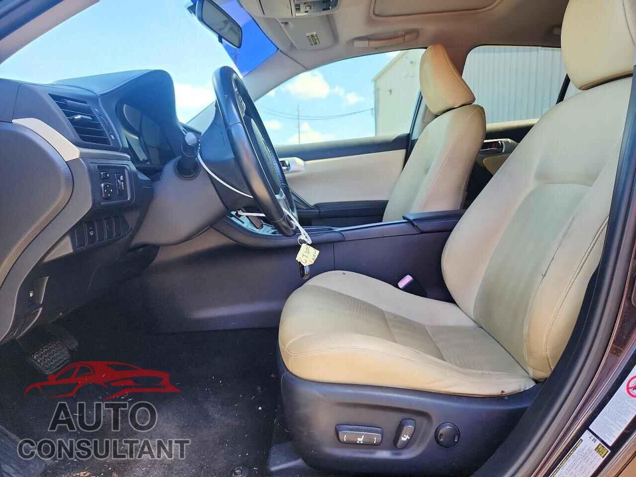 LEXUS CT 200 2011 - JTHKD5BH0B2041862