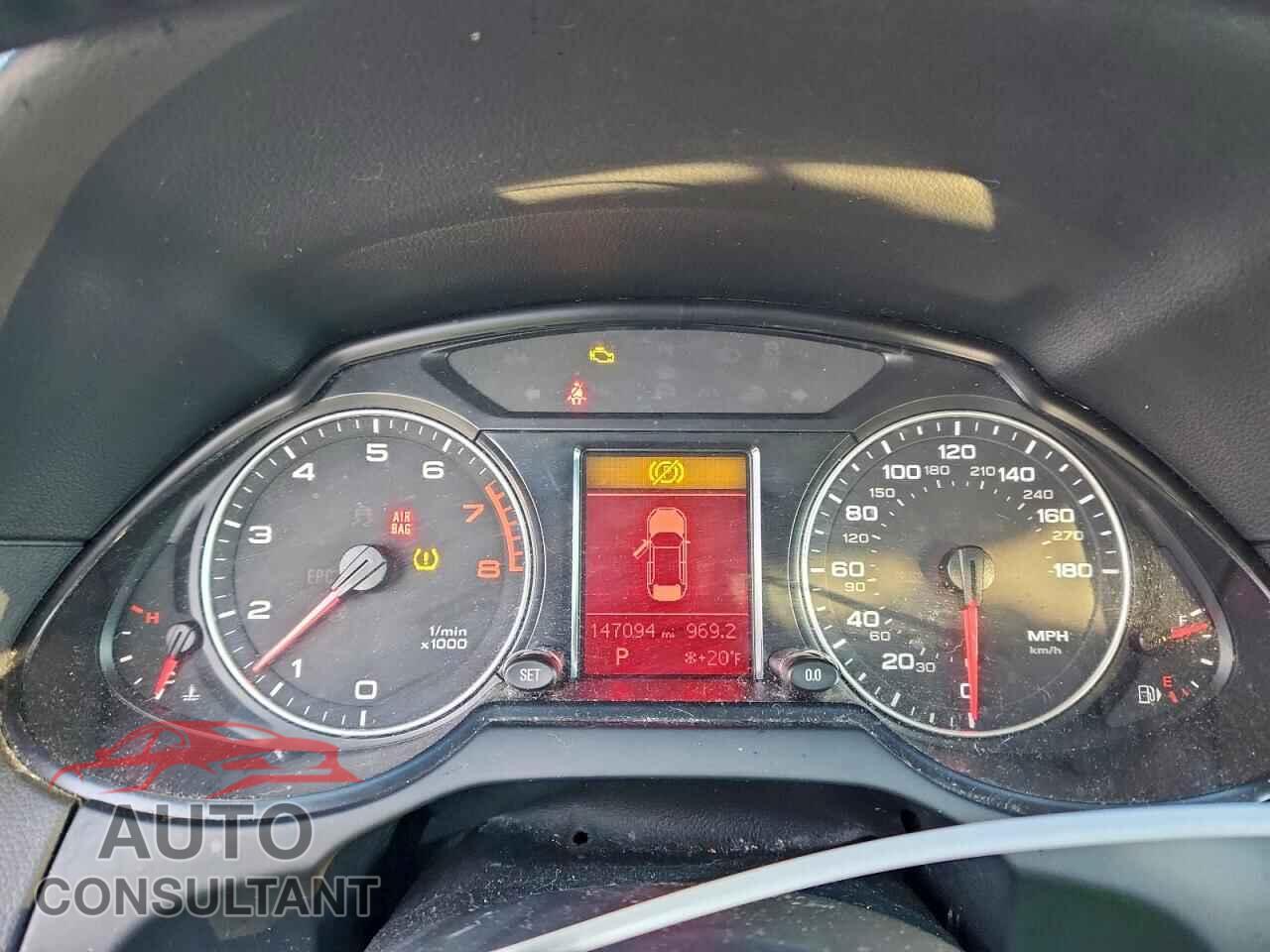AUDI Q5 2011 - WA1CFAFP9BA006375