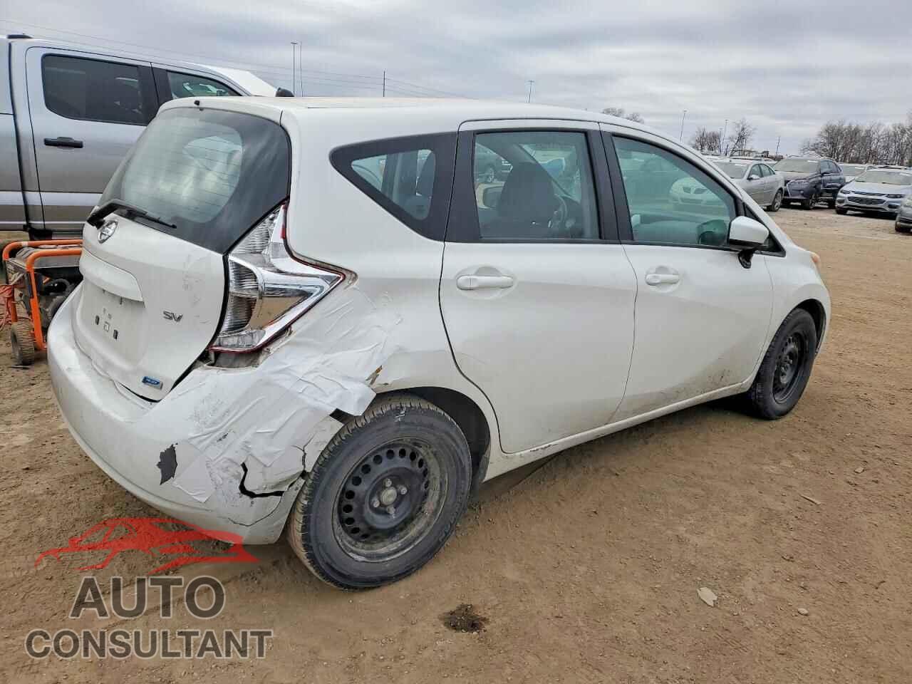 NISSAN VERSA 2015 - 3N1CE2CP7FL393061