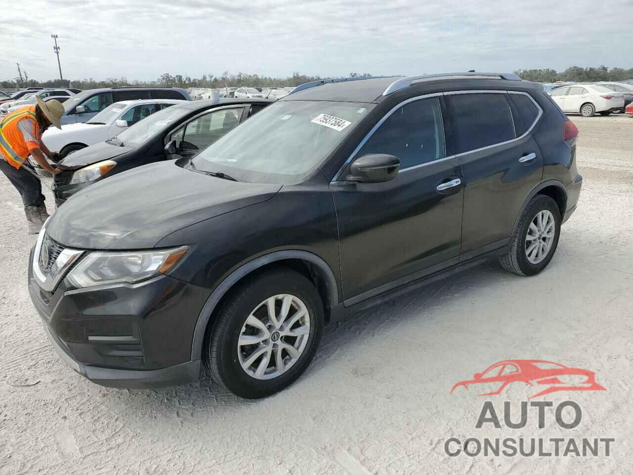 NISSAN ROGUE 2018 - KNMAT2MT3JP500299