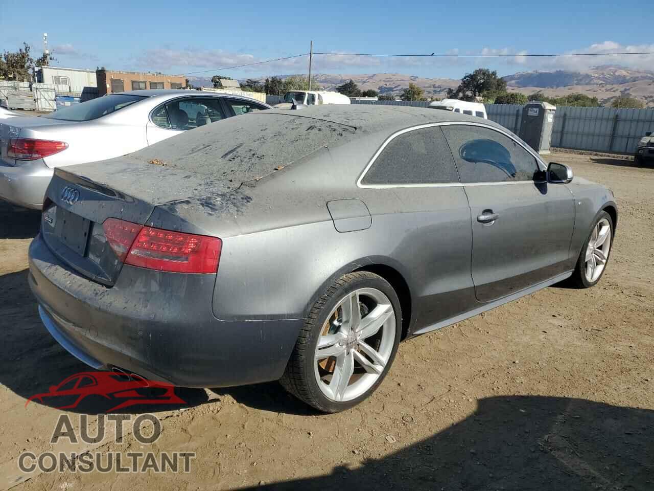 AUDI S5/RS5 2012 - WAUVVAFR3CA012562