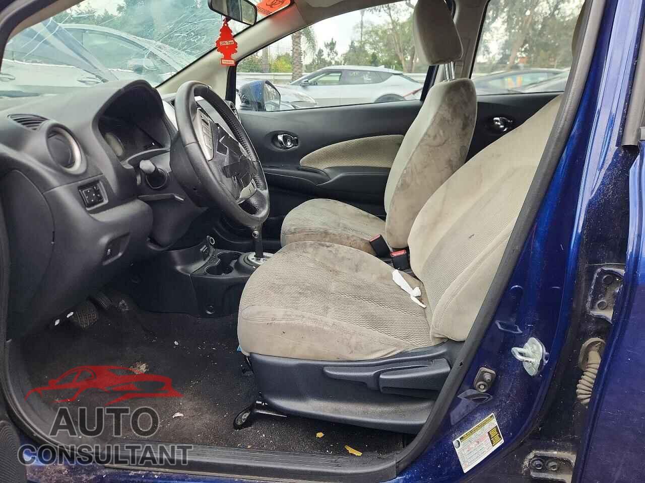 NISSAN VERSA 2017 - 3N1CE2CP3HL354082