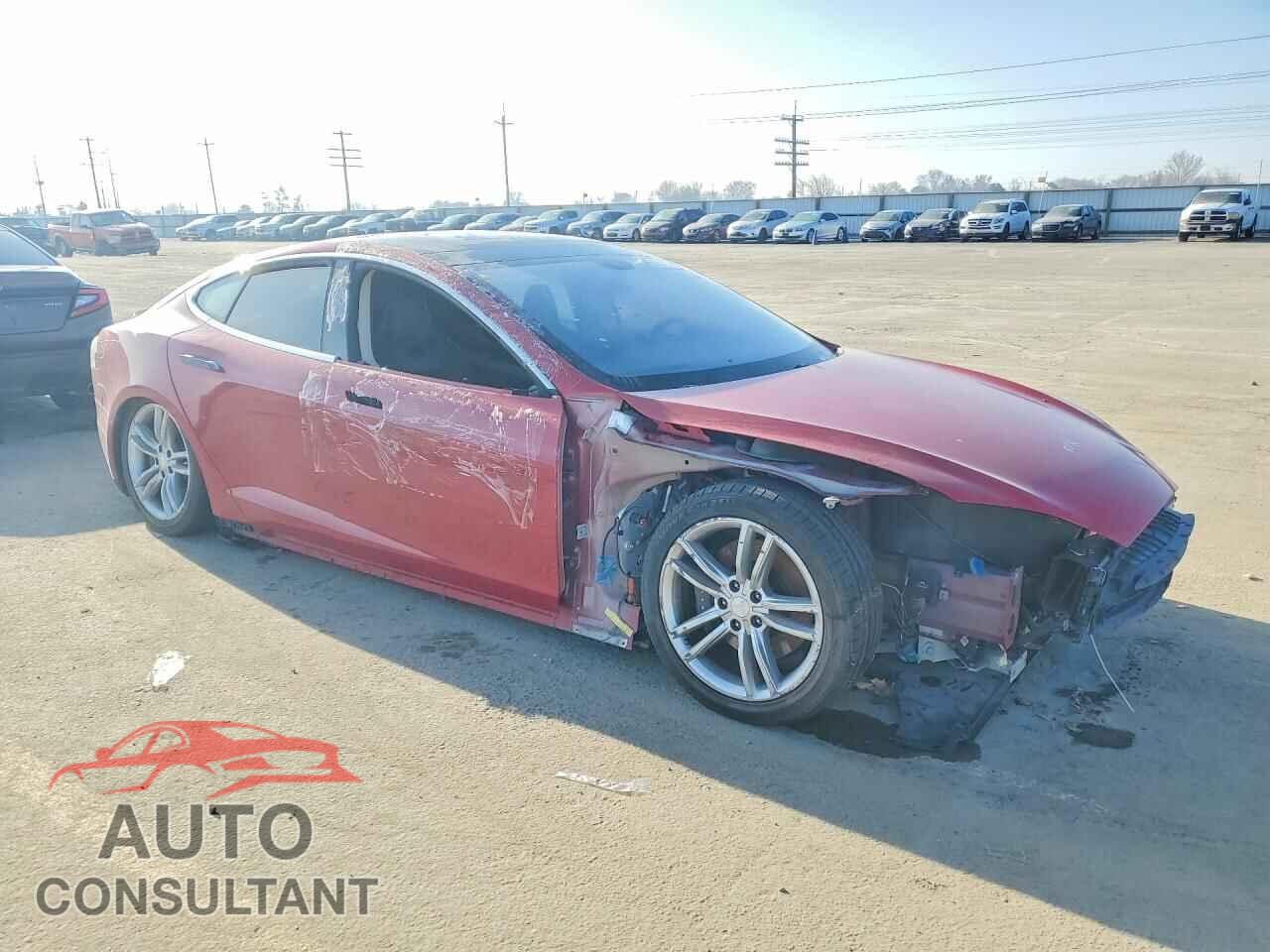 TESLA MODEL S 2013 - 5YJSA1DNXDFP11133