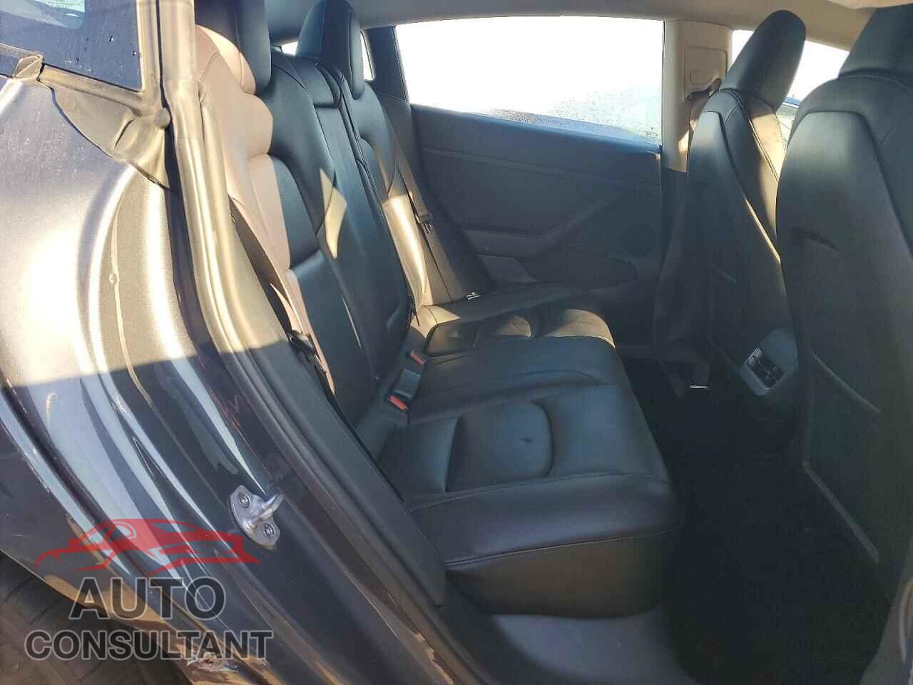 TESLA MODEL 3 2023 - 5YJ3E1EA2PF616588