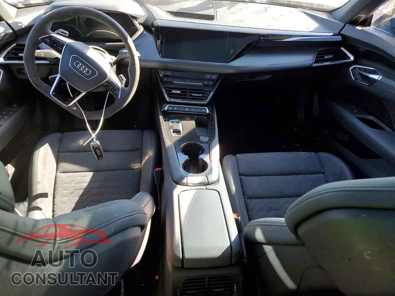 AUDI E-TRON GT 2022 - WAUCJBFW2N7008050