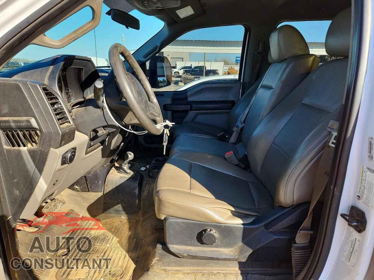 FORD F250 2017 - 1FT7W2B66HED18858
